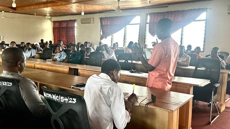 REPORT ON GENERAL STAFF MEETING WITH THE NEW DISTRICT CHIEF EXECUTIVE AND PRESIDING MEMBER.